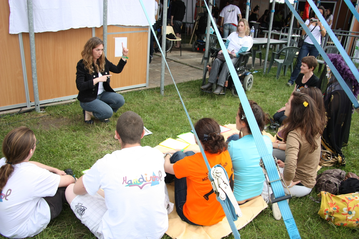 Atelier de sensibilisation LSFavec Marie