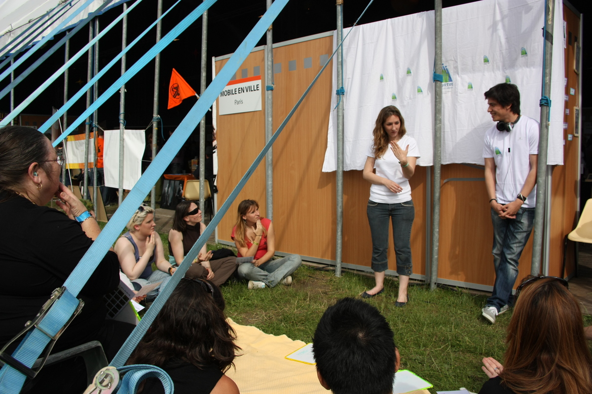 Atelier de sensibilisation LSFavec Marie